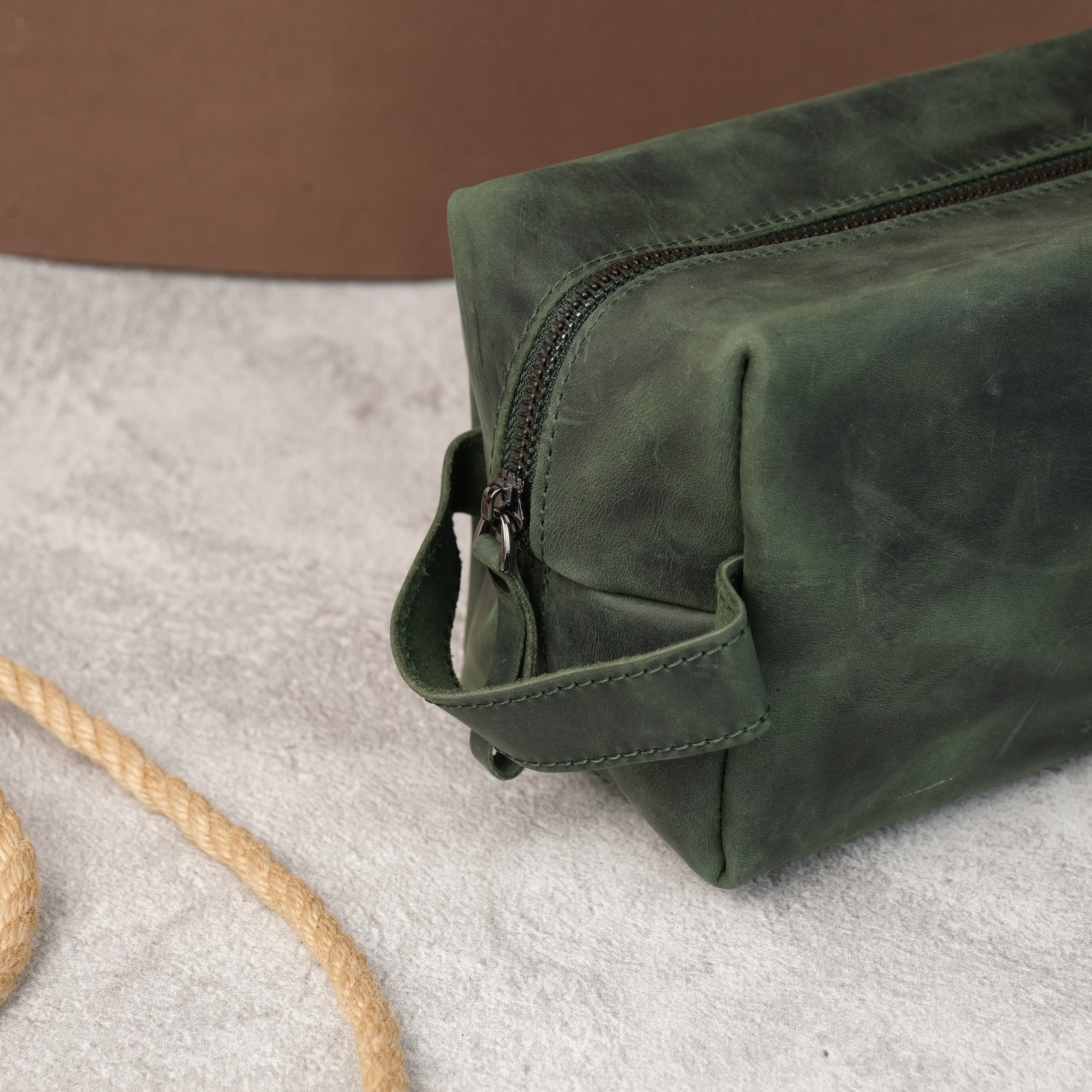 Leather Toiletry Kit Bag for Men and Women