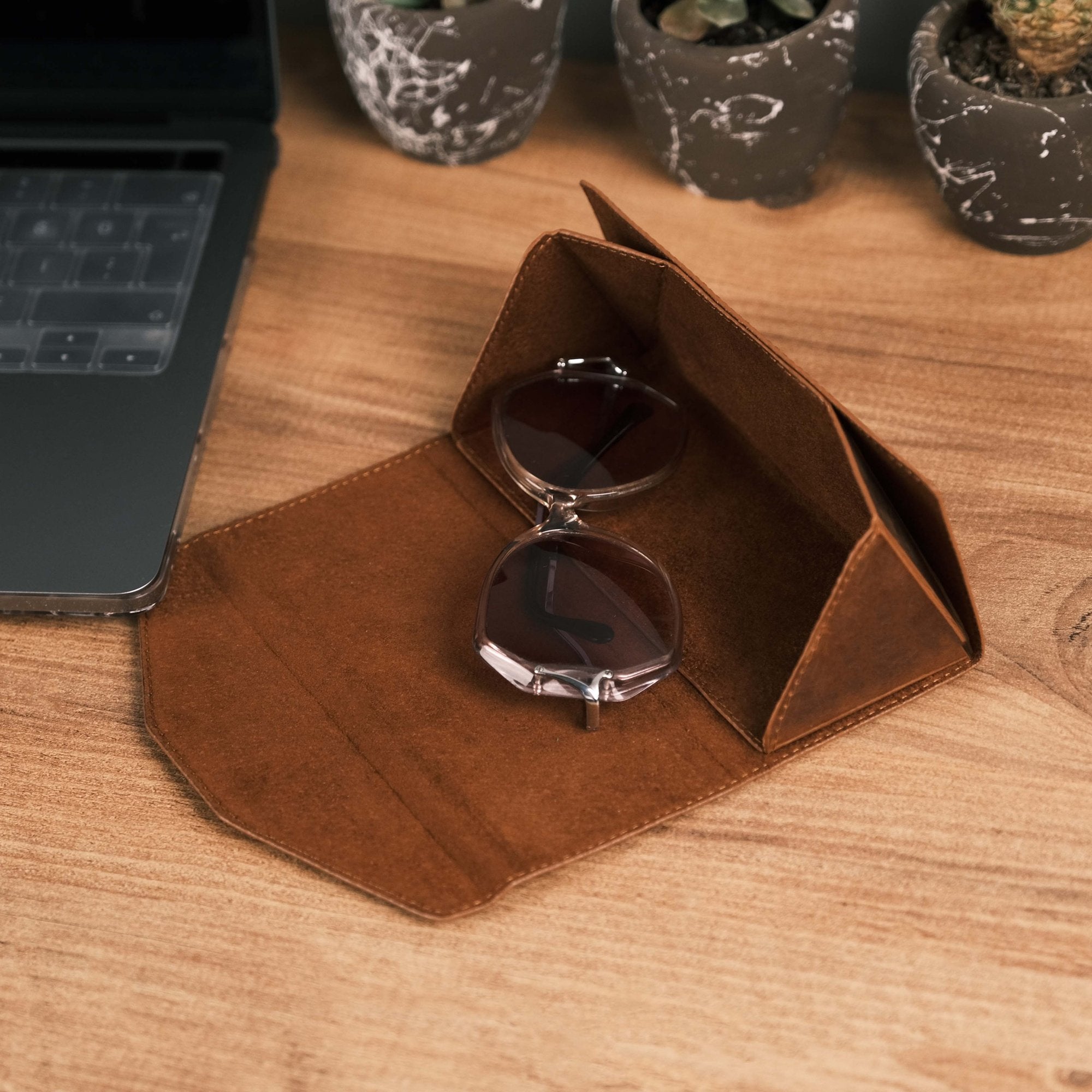 Antique Brown Eyeglass Case Suede Inner Lining