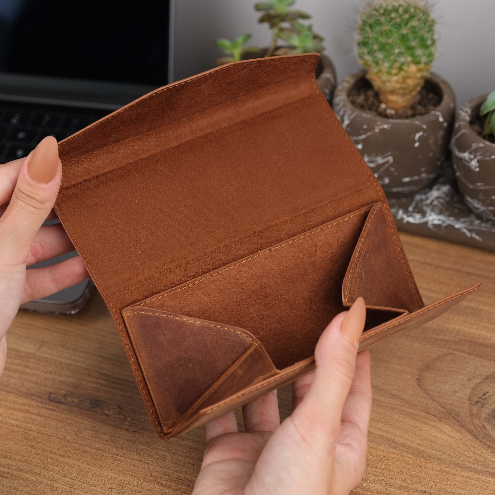 Antique Brown High Quality Glasses Case