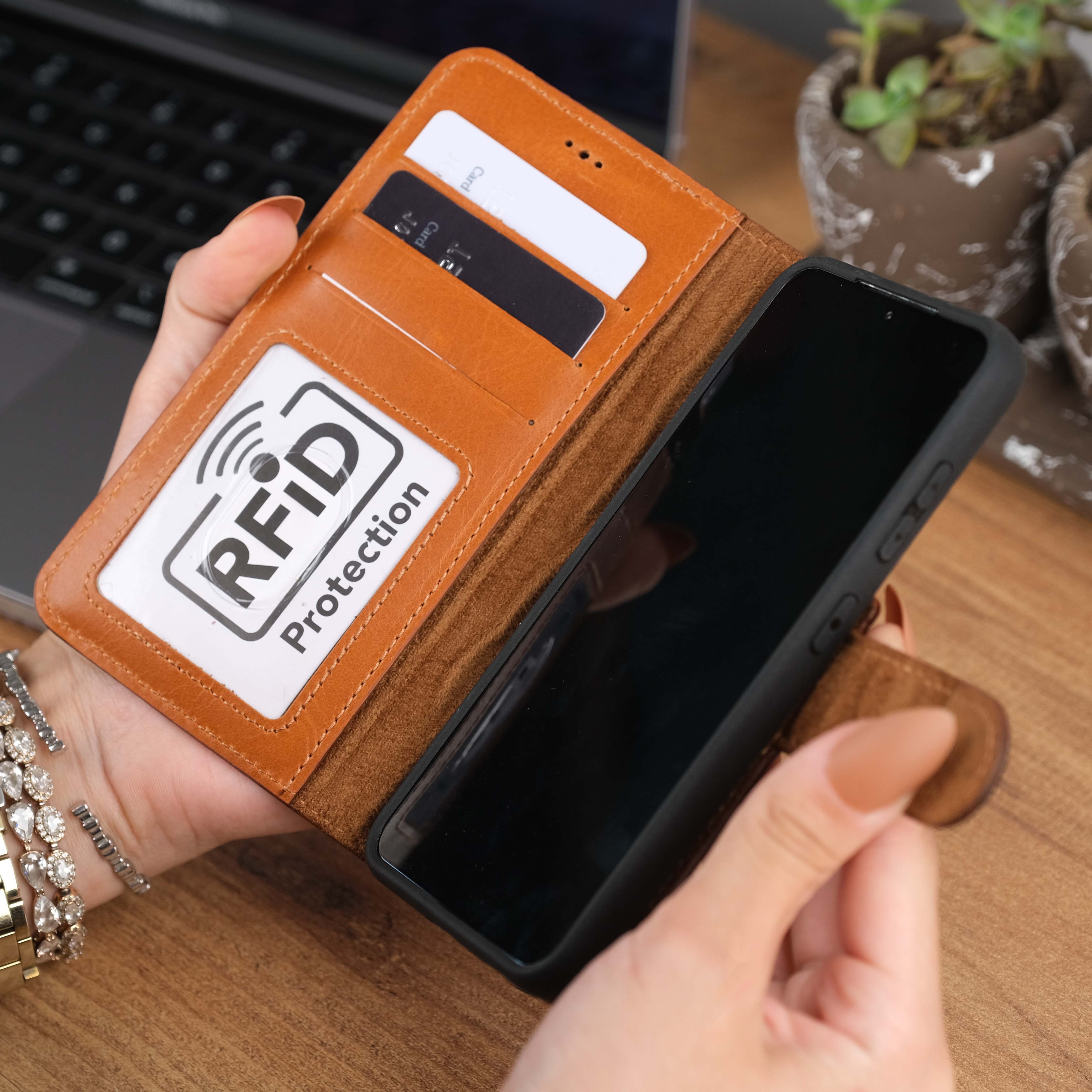 Tan Leather Galaxy S23 Case Card Slots