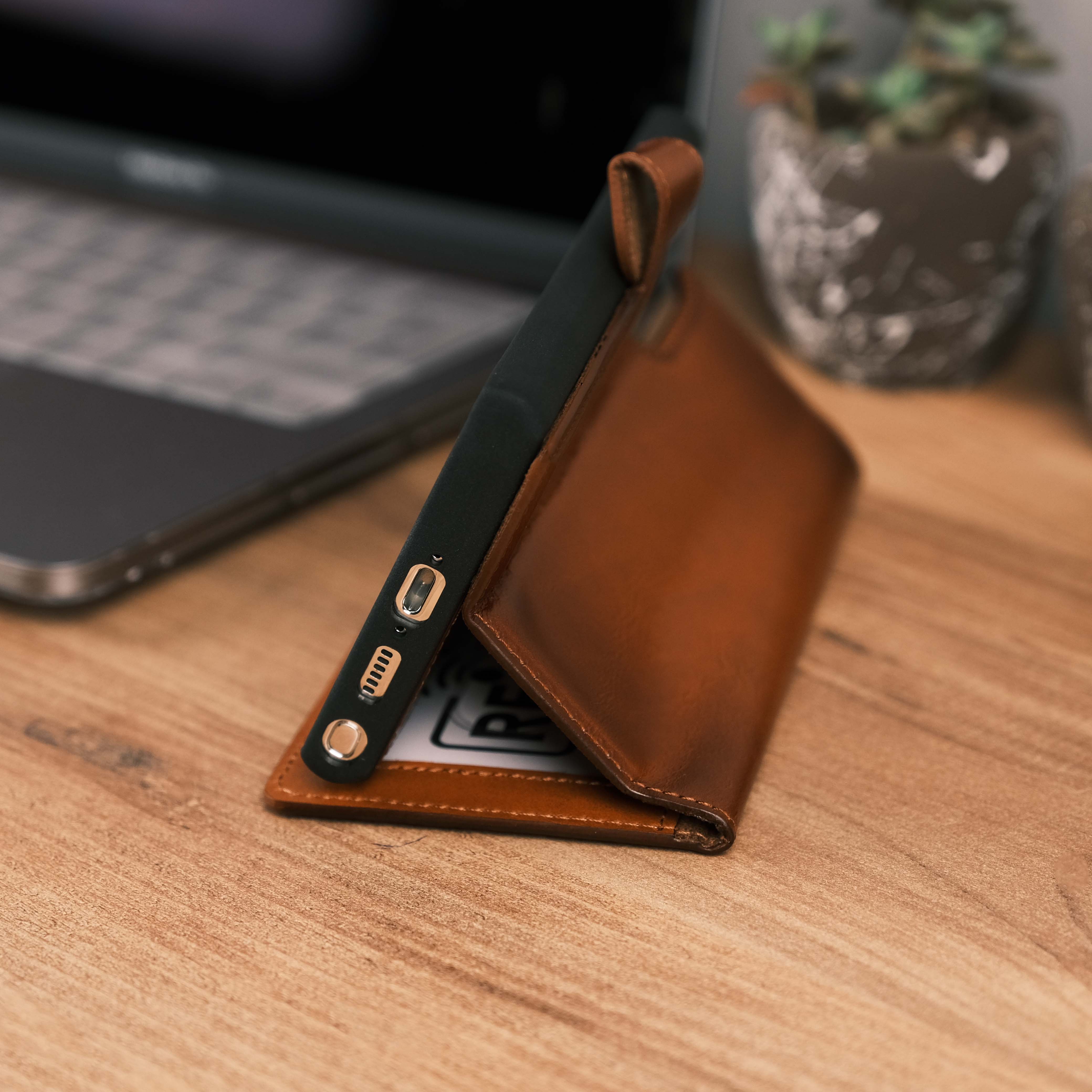 Tan Leather Galaxy S23 Ultra Wallet Case Kickstand Side View