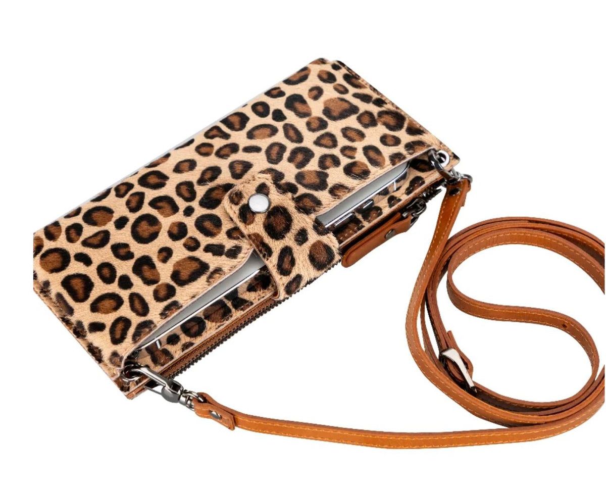 Leather Crossbody Wallet: Travel Shoulder Bag